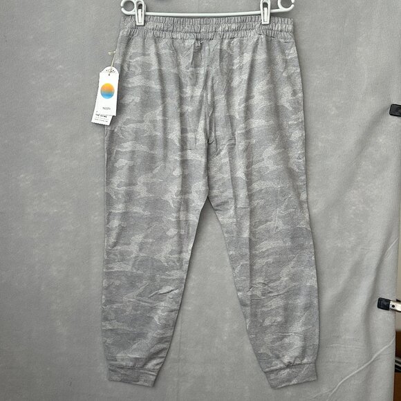 Vuori Women's Gray Camo Jogger Track Pants - Picture 2 of 12